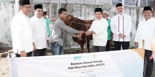 BSI Salurkan 3.691 Hewan Kurban ke Seluruh Indonesia