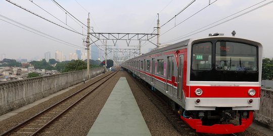 Diduga ODGJ, Pelempar Batu ke KRL di Bukit Duri Diciduk Polisi