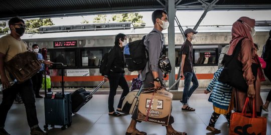 Pekan Depan, Penumpang KA Jarak Jauh Belum Divaksin Booster Wajib Screening Covid-19