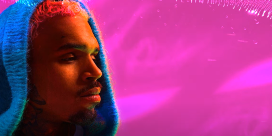 Lirik Lagu Chris Brown - Petty