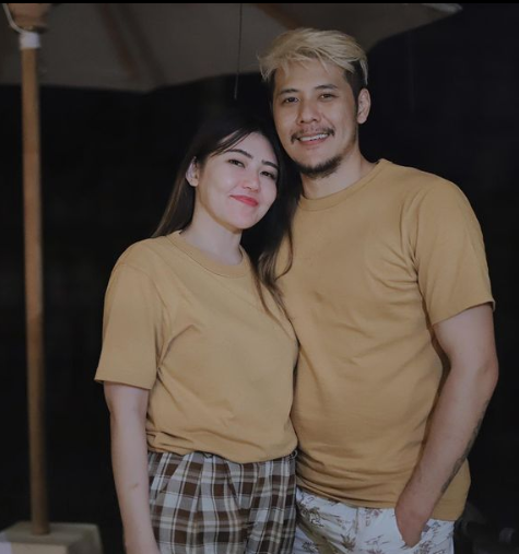 Jelang Hari Pernikahan, Ini 5 Potret Via Vallen dan Chevra Yolandi yang ...