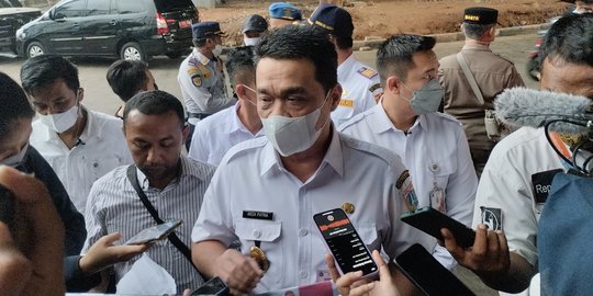 Alasan Pemisahan Tempat Duduk di Angkot Jakarta Batal