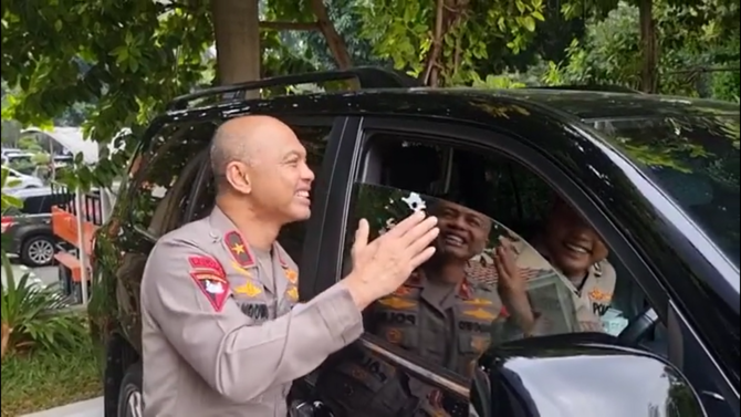 jenderal bintang 1 pergoki anak buahnya kelelahan di mobil