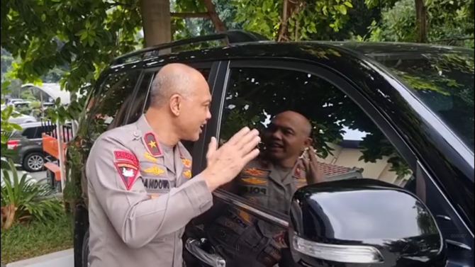 jenderal bintang 1 pergoki anak buahnya kelelahan di mobil