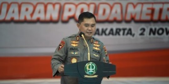 Kata Kapolda Metro soal Kadiv Propam Irjen Ferdy Sambo Menangis di Pelukannya