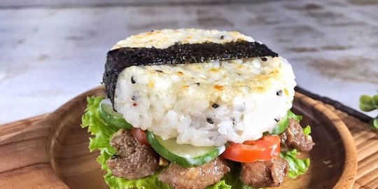 Resep Burger Sushi Berbagai Bahan, Camilan Lezat Mengenyangkan
