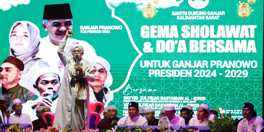 Ponpes Nurul Jadid Kalbar Bergema Selawat Doakan Ganjar Pranowo di 2024