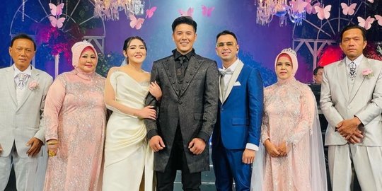5 Potret Gaya Artis yang Hadiri Resepsi Pernikahan Via Vallen, Curi Perhatian