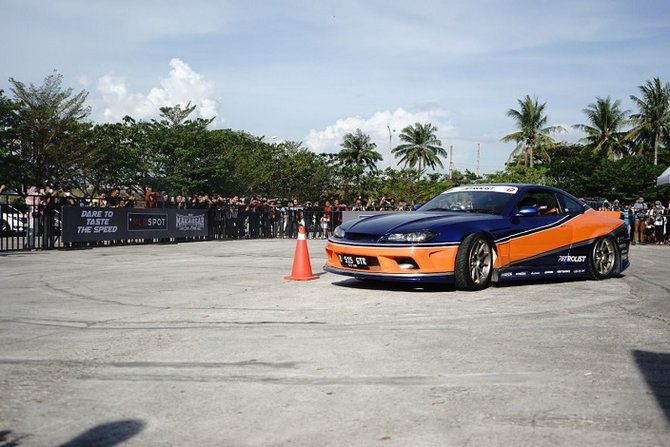 acara road to olx autos imx 2022 series hadir di makassar sulawesi selatan