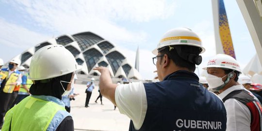 Pembangunan Masjid Al Jabbar Sudah 56 Persen, Ini Potret Indahnya yang Curi Perhatian