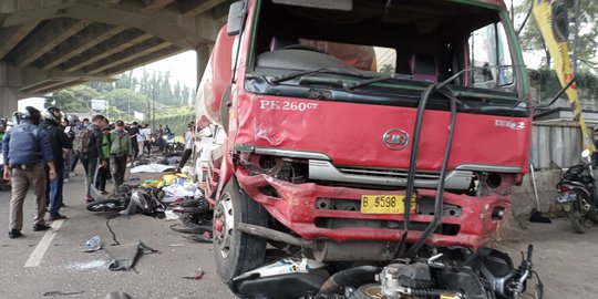 Belajar dari Kecelakaan Cibubur, Kemenhub Ingatkan Pentingnya Pengecekan Kendaraan