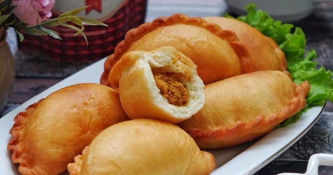 resep panada berbagai bahan camilan gurih lezat menggugah selera