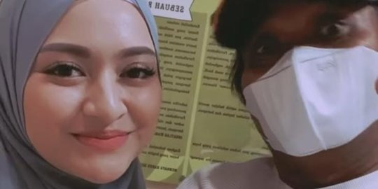 Potret Manis Nathalie Holscher dan Sule di Pengadilan Agama: Halo Ayahnya Adzam
