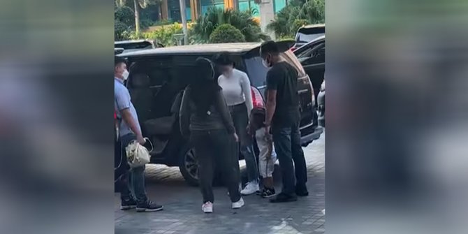 Alasan Polisi Tangkap Nikita Mirzani di Lobi Mall Senayan City