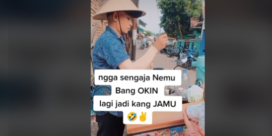 Sosok Tukang Jamu Ini Viral di Media Sosial, Wajahnya Mirip Okin Mantan Suami Rachel