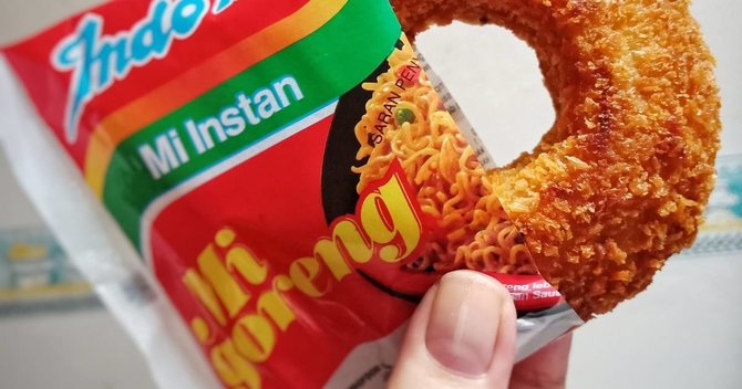 resep donat indomie berbagai bahan gurih lezat dan mudah dibuat