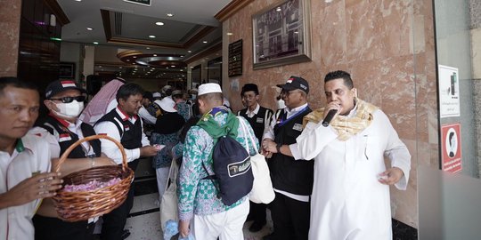 Penerbangan Ditunda, Ratusan Jemaah Terpaksa Diinapkan di Hotel Jeddah