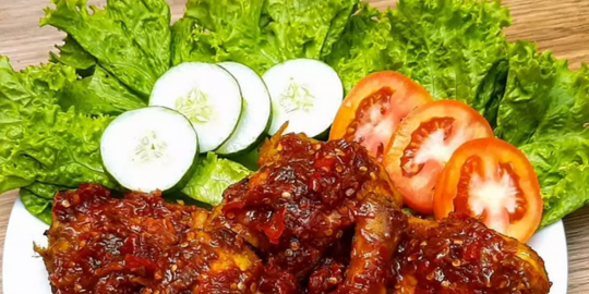 5 Resep Ayam Bumbu Rujak Tanpa Santan Ala Rumahan, Menu Favorit Banyak Orang