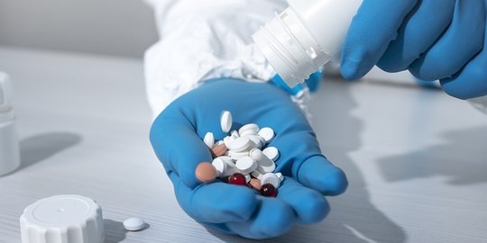 Obat Tak Terpakai dan Kedaluwarsa Rp7 Miliar Lebih Ditemukan di Gudang Farmasi Jember
