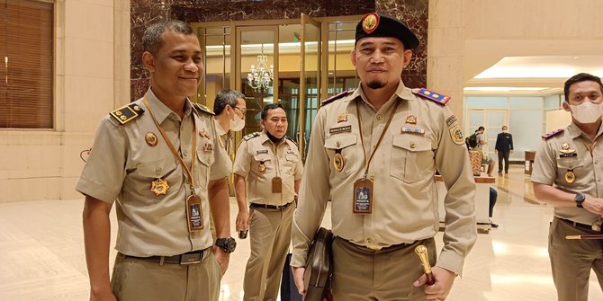 Polemik Seputar Seragam PNS di 3 Kementerian yang Disebut Mirip Militer