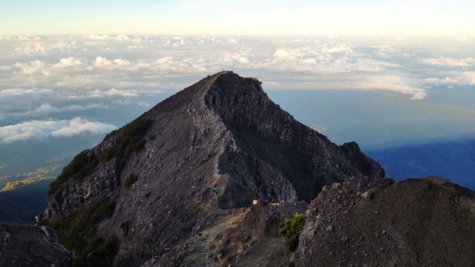 gunung raung