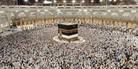 Kemendagri Serahkan 59 Akta Kematian Jamaah Haji Indonesia pada Keluarga