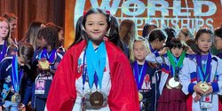 Bangga! Deretan Foto Arsy Juara Kompetisi di Amerika, Bawa Bendera Merah Putih
