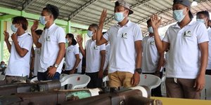Mantan Pengikut Abu Sayyaf Lakukan Sumpah Setia Kepada Pemerintah Filipina