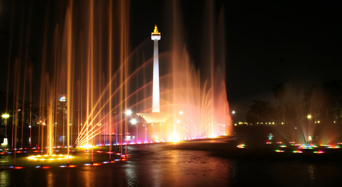 ilustrasi monas