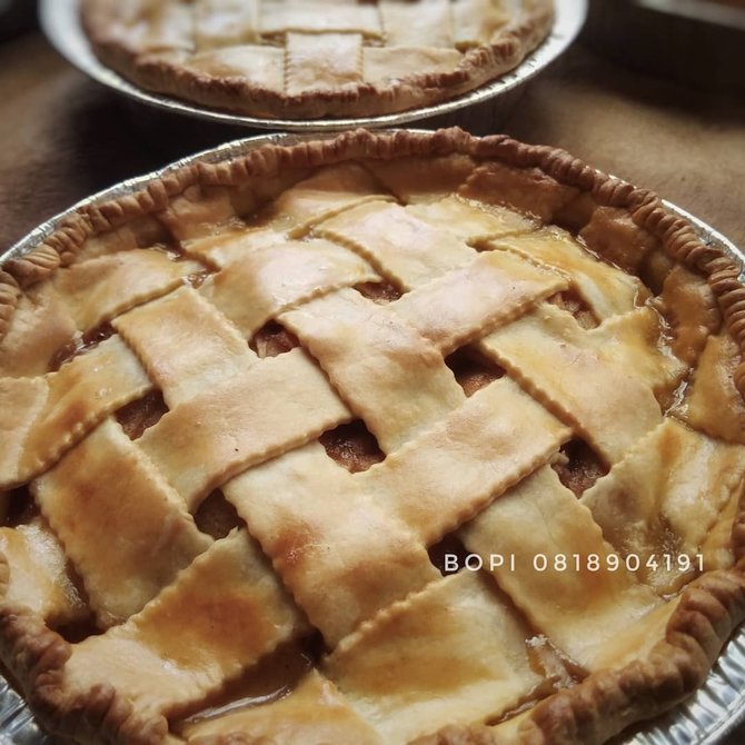 lezatnya olahan pie favorit di depok dari manis dan sedap semua lengkap