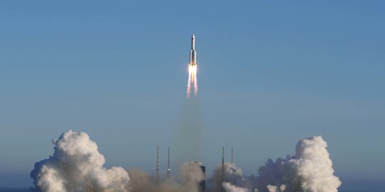 7 Lokasi di Indonesia Ini Pernah Ditemukan Sampah Roket Satelit Jatuh