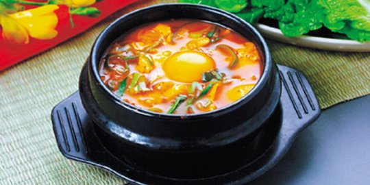 Resep Sup Tahu Korea Berbagai Bahan, Kuah Gurih hingga Pedas