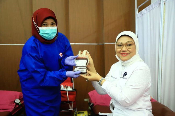 dwp kemnaker gelar donor darah dan bazar