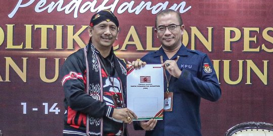 I Gede Pasek Daftarkan Partai Kebangkitan Nusantara ke KPU