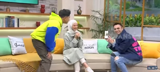 5 momen wanda hamidah ketemu raffi ahmad minta dicariin jodoh