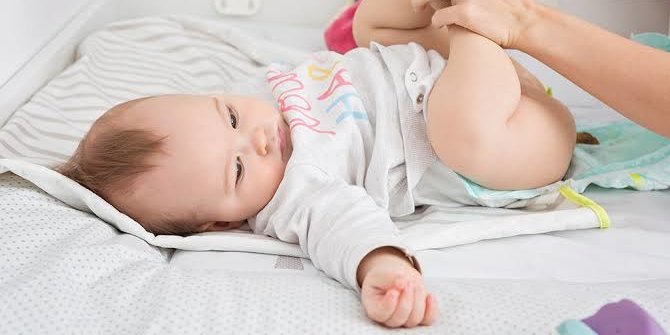Bayi Kembung dan Muntah Jangan Gegabah, Begini Penanganan Pertama yang Tepat