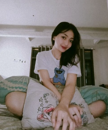 disebut sebagai selingkuhan sule begini respons riesca rose