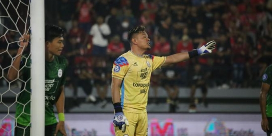 BRI Liga 1: Momen Haru Kiper RANS Nusantara FC Wawan Spiderwan Saat Disambut Suporter Bali United
