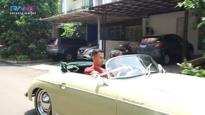 mobil klasik custom baru raffi ahmad