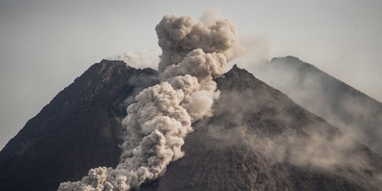 BPPTKG: Gunung Merapi Mengalami 129 Kali Gempa Guguran