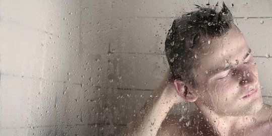 Niat Mandi Wajib Laki, Lengkap Beserta Arti dan Tata Caranya