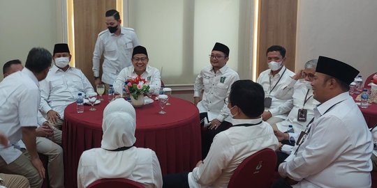 Kawal Prabowo-Cak Imin, Massa Pendukung Gerindra-PKB Sempat Ricuh di KPU