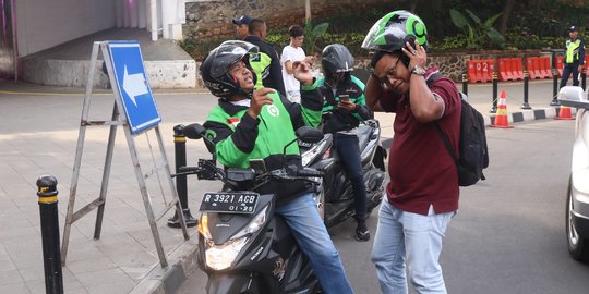 Kenaikan Tarif Ancam Turunkan Pendapatan Ojek Online