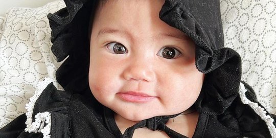 Genap Berusia 9 Bulan, Ini 5 Potret Menggemaskan Baby Bible Anak Felicya Angelista