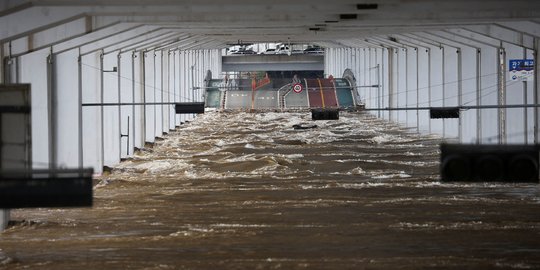 Penampakan Banjir Parah Masih Rendam Seoul