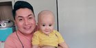 Cute! Momen Merry Asisten Raffi Ahmad Gendong Rayyanza, Disebut Bak Boneka