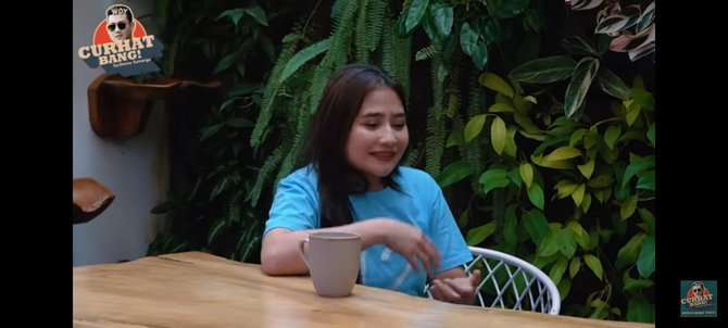 akui pernah dibully hingga ingin bunuh diri begini kisah masa lalu prilly latuconsina di awal karier