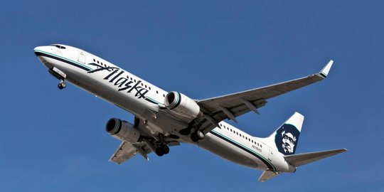 Ngobrol Bahasa Arab, Dua Pria AS Diturunkan dari Pesawat Alaska Airlines