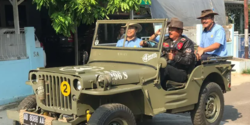 Mengenang Masa Lalu Mantan Panglima TNI, Seru Naik Jeep Bersama Teman Seangkatan
