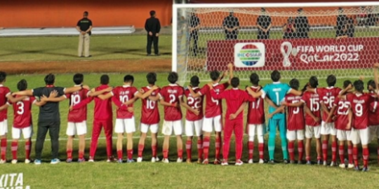 Siap Main di Final Lawan Vietnam, Intip Momen Kebersamaan Pemain Timnas U-16